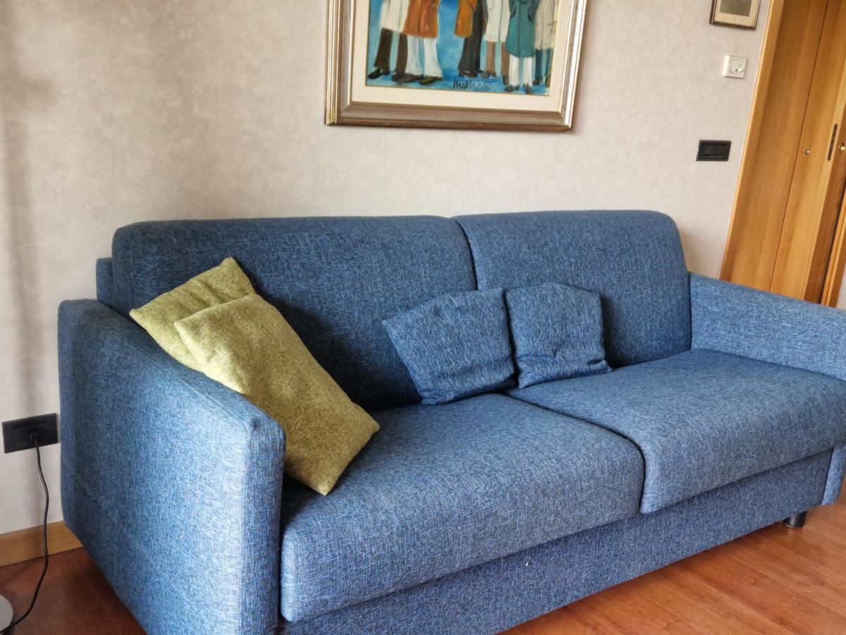 Apartment Happy